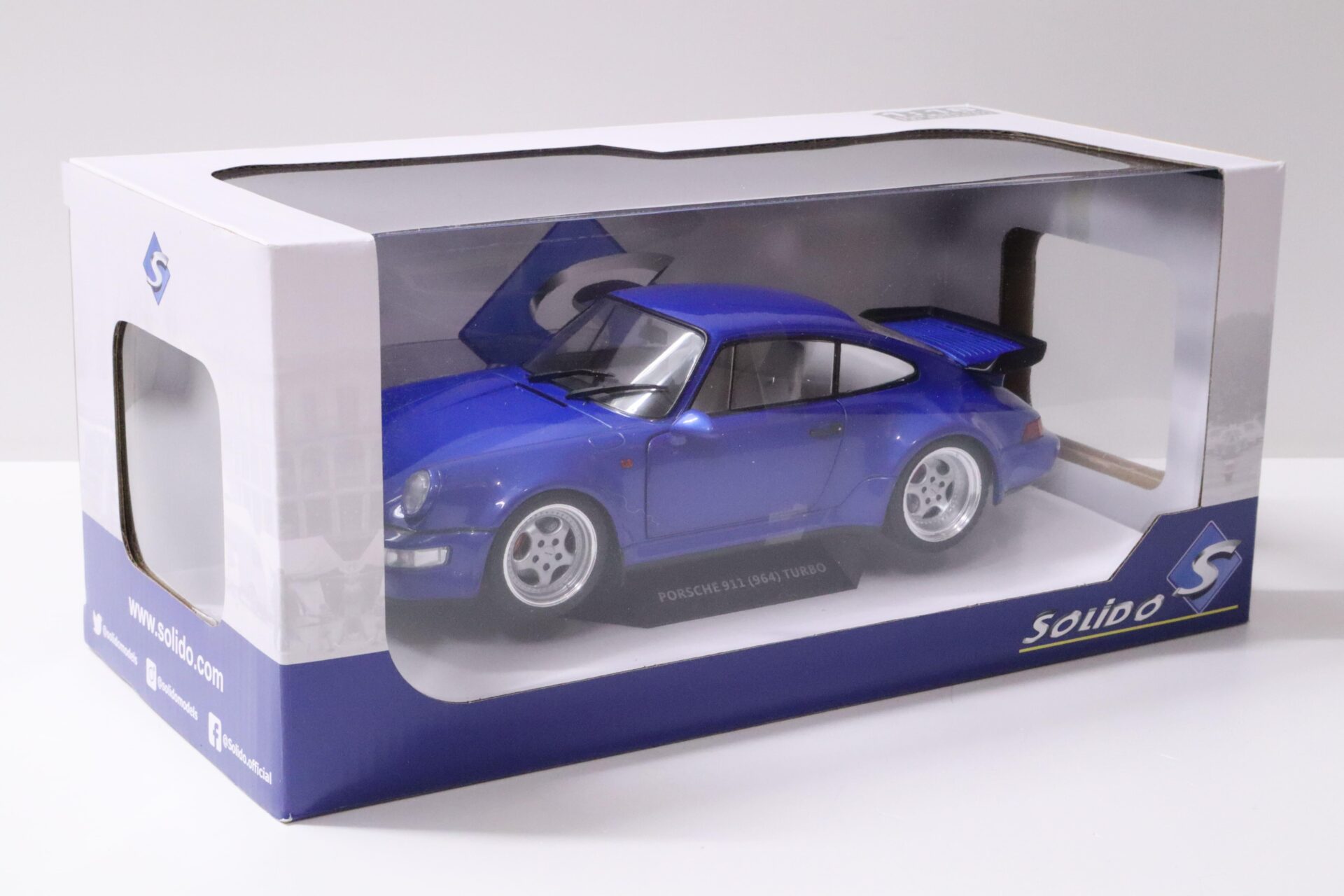 1:18 Solido Porsche 911 (964) Turbo Coupe Elektrik blue 1990