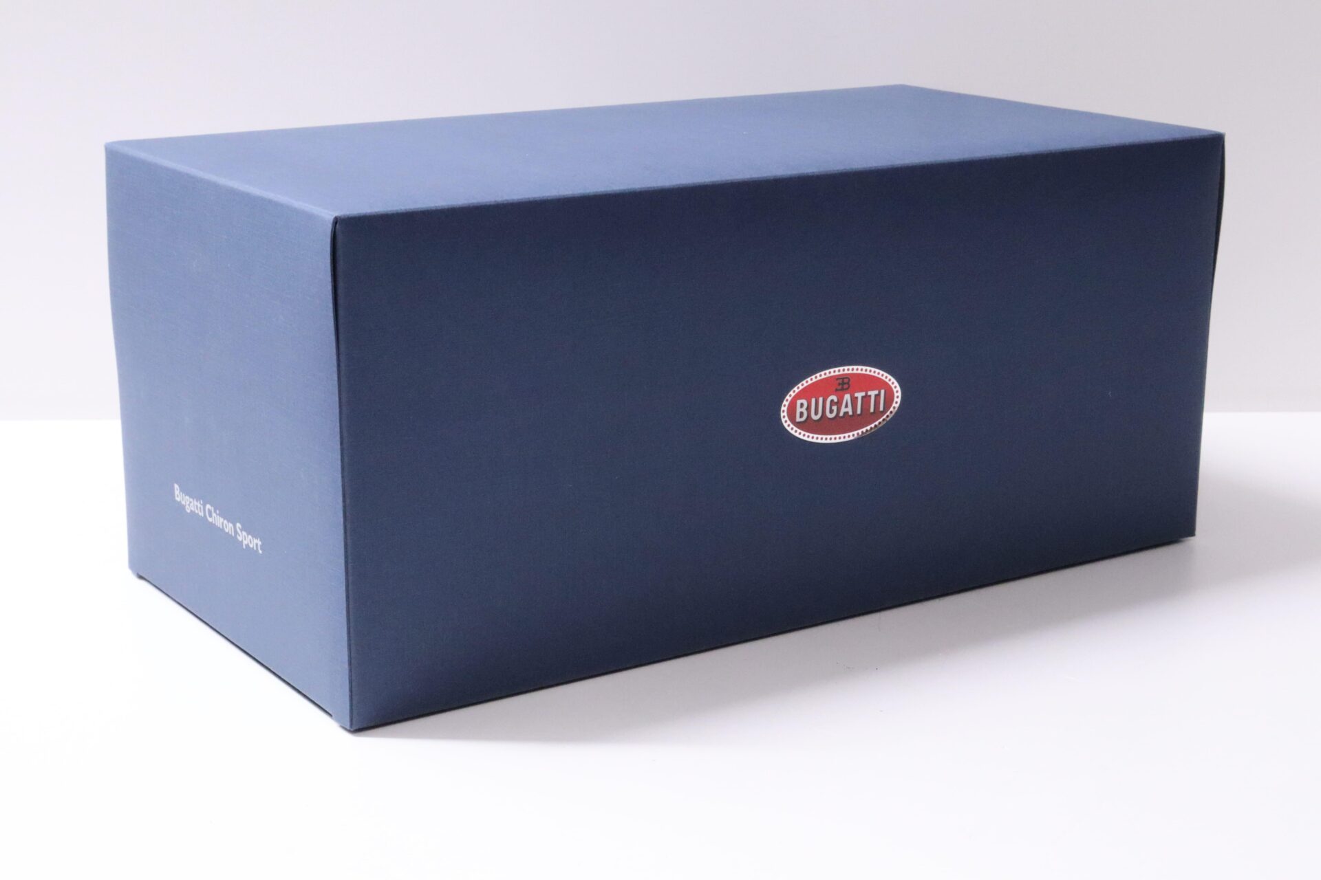 1:18 AUTOart Bugatti Chiron Sport 2019 Jet grey