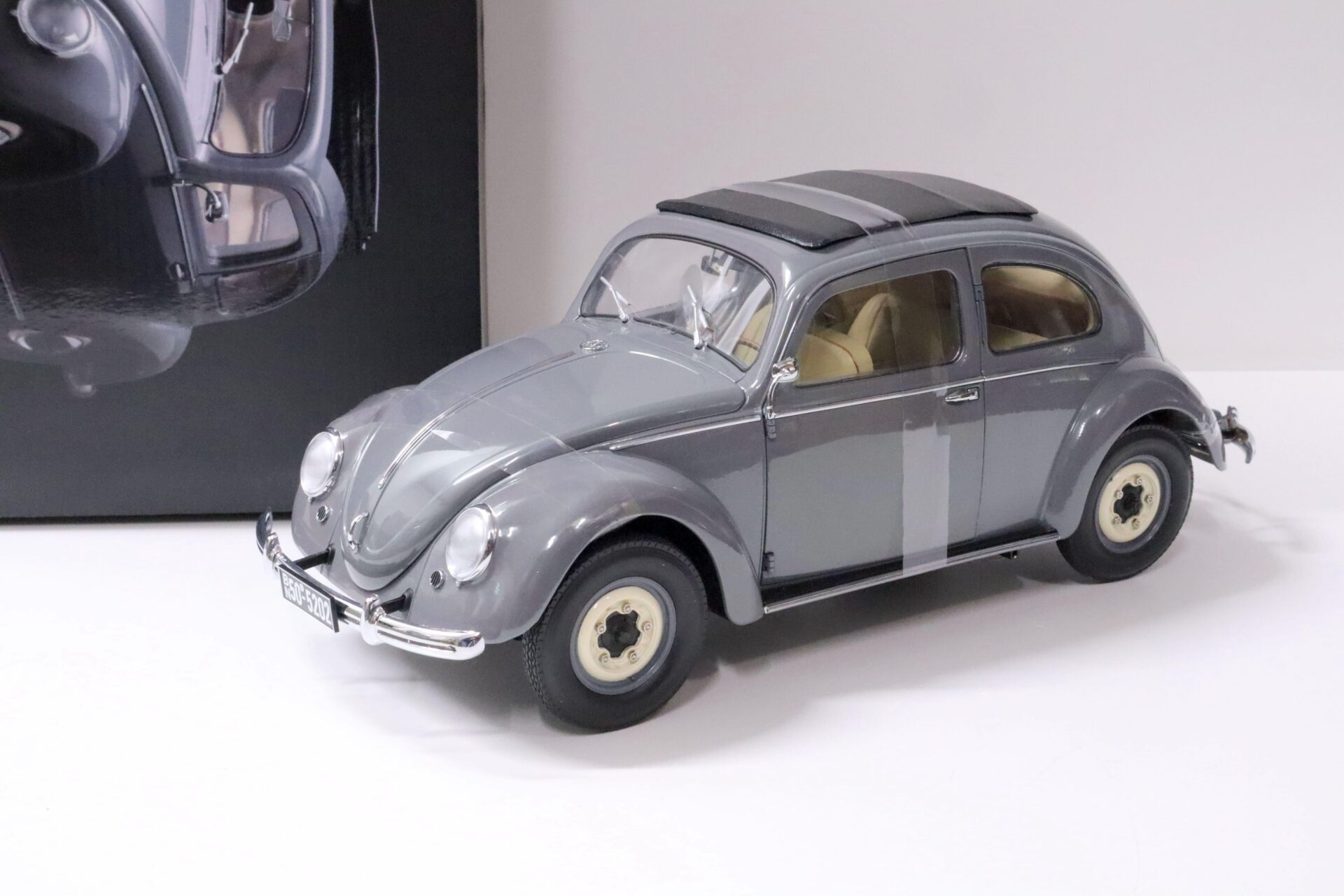 1:12 Sun Star 1950 Volkswagen VW Käfer Beetle Saloon grey