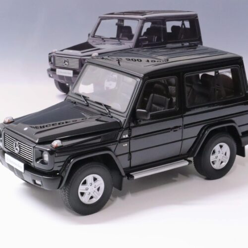 1:18 AUTOart Mercedes G-Klasse G500 SWB 1998 black