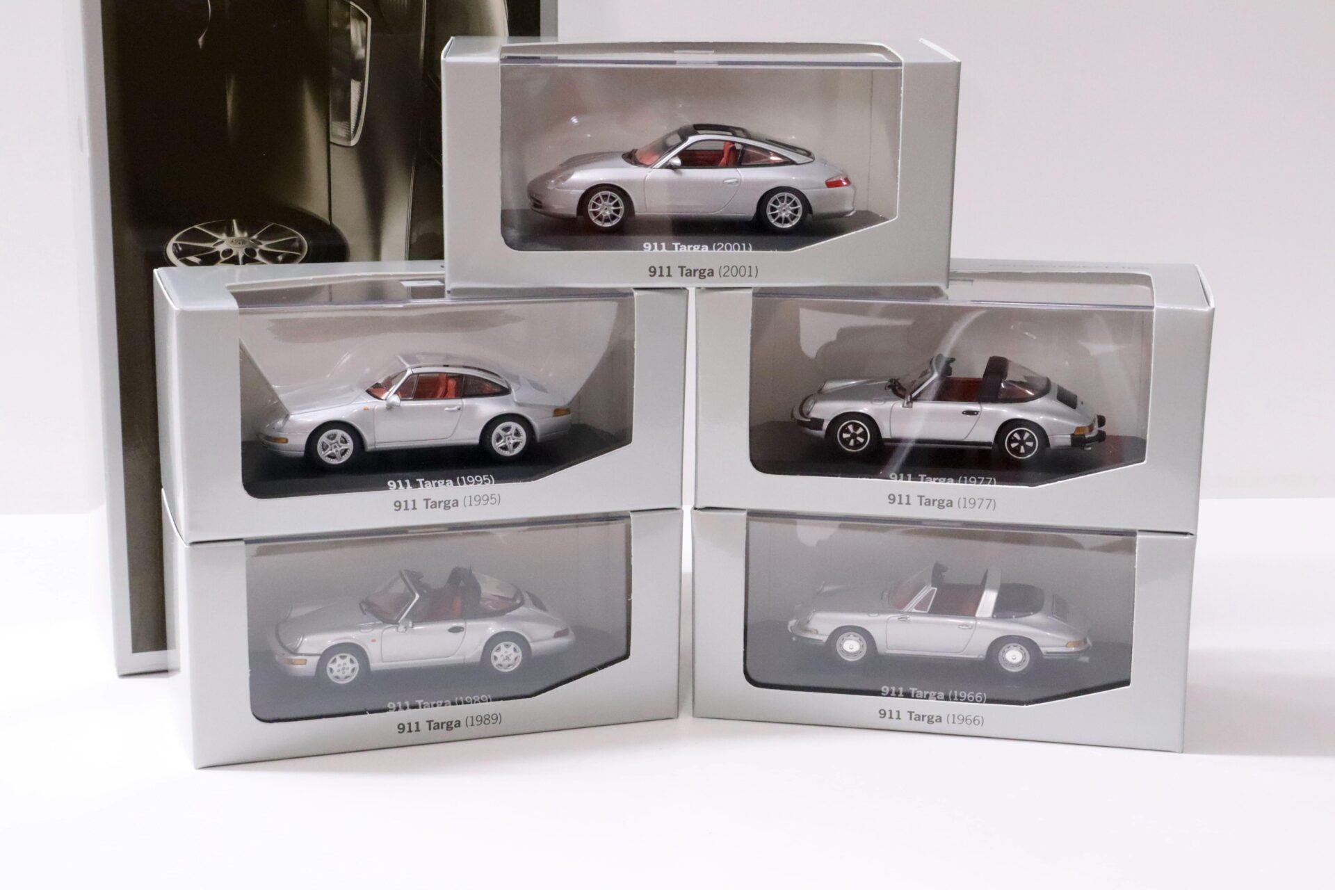 ID 59949 orig.jpg 1:43 Minichamps Porsche History Collection 911 Targa SET 5 pcs. WAP DEALER VERSION