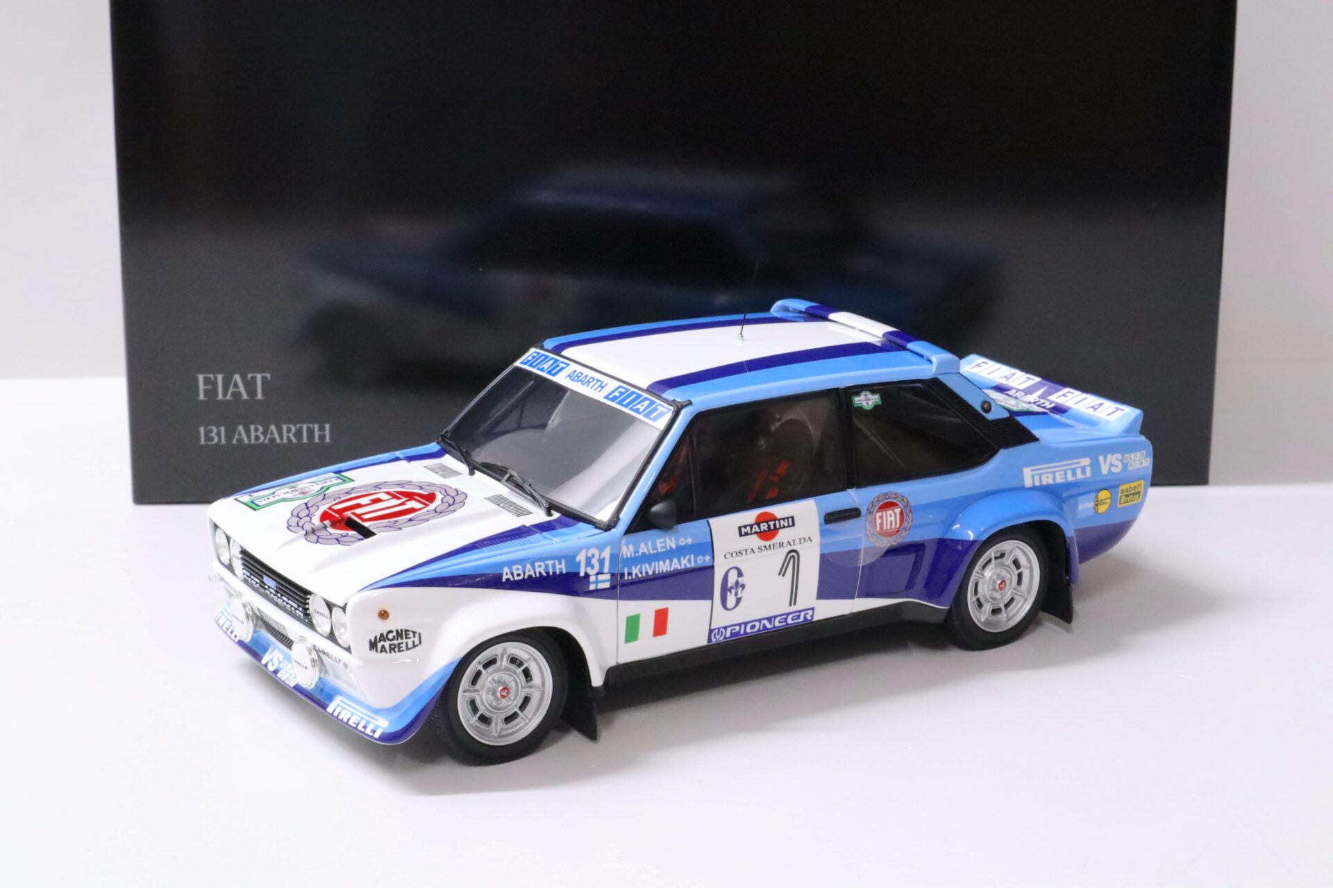 ID 60240 orig.jpg 1:18 Kyosho Fiat 131 Abarth 1981 Alen/ Kivimaki Rally Costa Smeralda #1 Martini