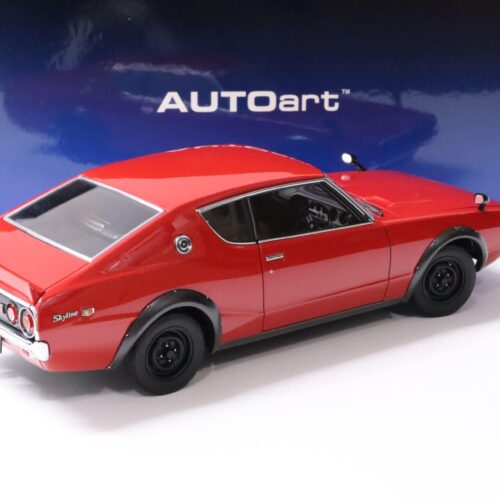 1:18 AUTOart Nissan Skyline 2000 GT-R (KPGC110) red 1973