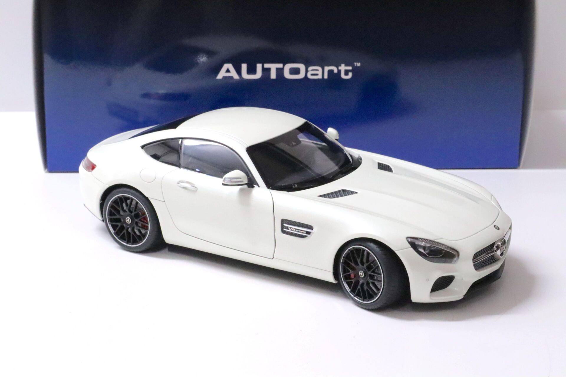 1:18 AUTOart Mercedes AMG GT S Coupe white
