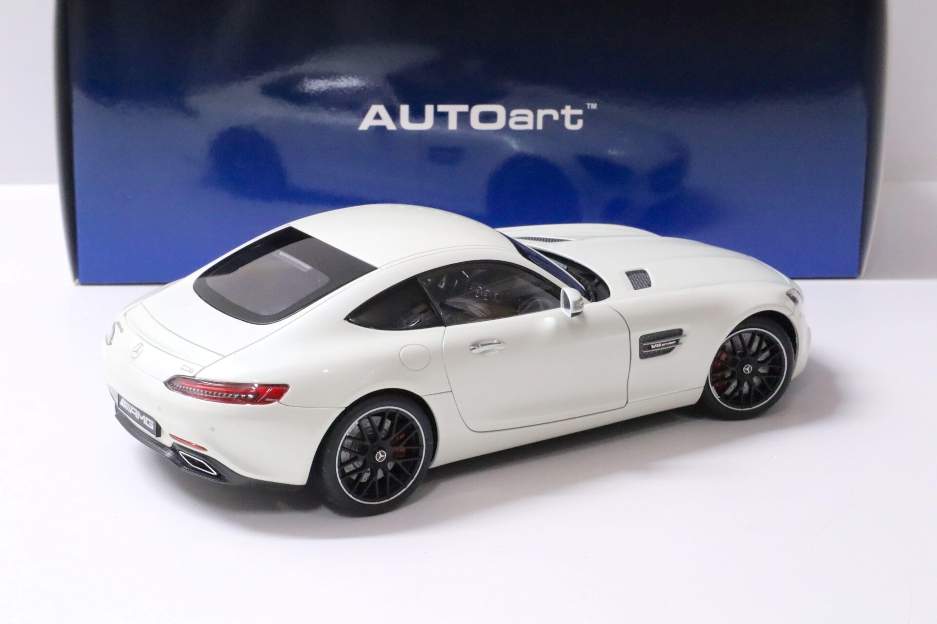 1:18 AUTOart Mercedes AMG GT S Coupe white