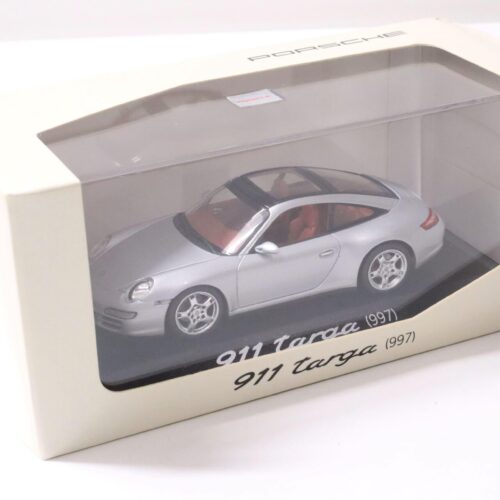 1:43 Minichamps Porsche 911 (997) Targa silver metallic DEALER VERSION