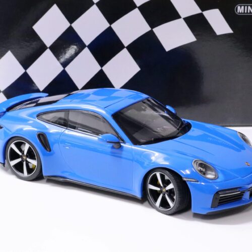 1:18 Minichamps Porsche 911 (992) Turbo S Coupe 2020 blue