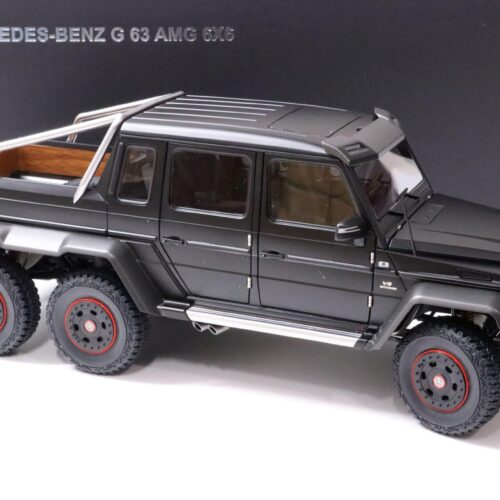 1:18 AUTOart Mercedes G63 AMG 6x6 matt black 76302 - Image 2
