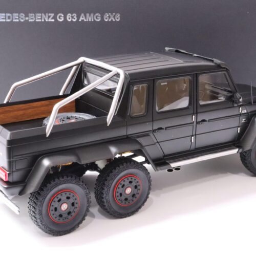 1:18 AUTOart Mercedes G63 AMG 6x6 matt black 76302 - Image 3