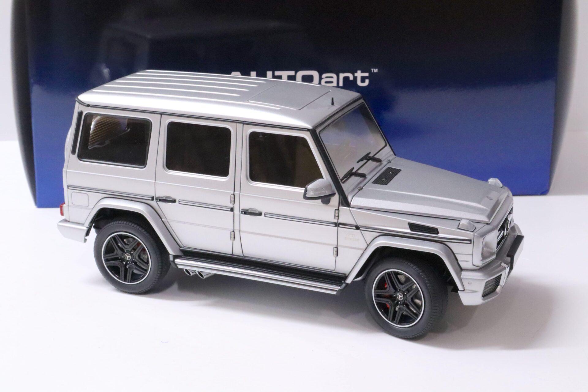 1:18 AUTOart Mercedes G63 AMG G-Klasse Iridium silver metallic 2017
