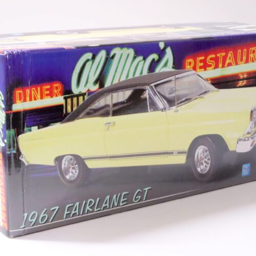 1:18 GMP 1967 Ford Fairlane GT yellow/ black roof G1801108