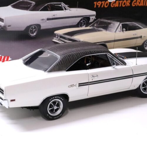 1:18 GMP 1970 Plymouth GTX "GATOR GRAIN" 440 Super Commando white