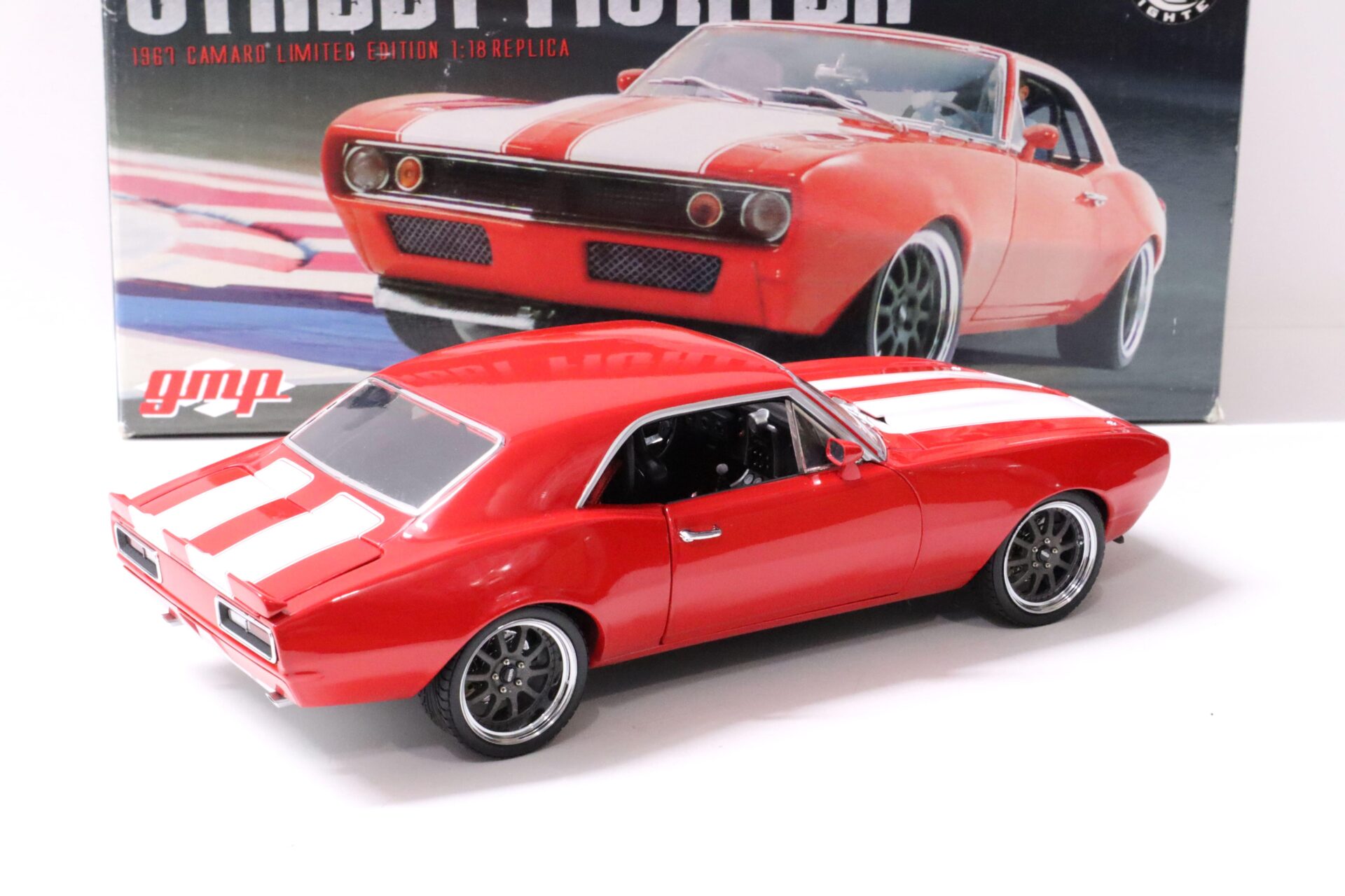 1:18 GMP 1967 Chevrolet Camaro Street Fighter red/ white stripes