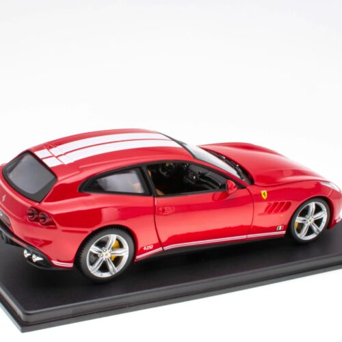 1:24 Hachette Bburago Ferrari Collection Ferrari GTC4 Lusso Inspired by F2003-GA with display