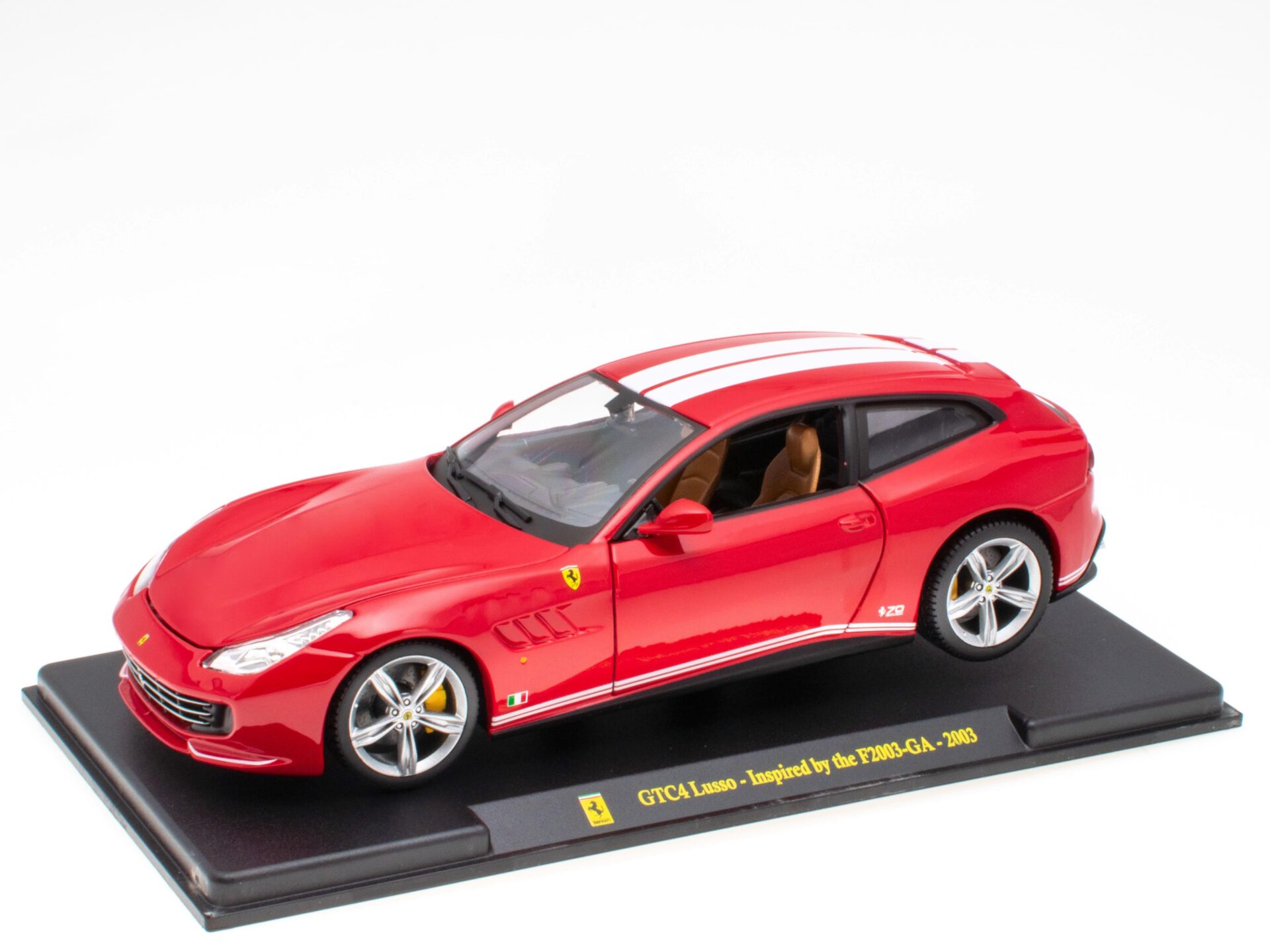 ID 63286 orig.jpg 1:24 Hachette Bburago Ferrari Collection Ferrari GTC4 Lusso Inspired by F2003-GA with display