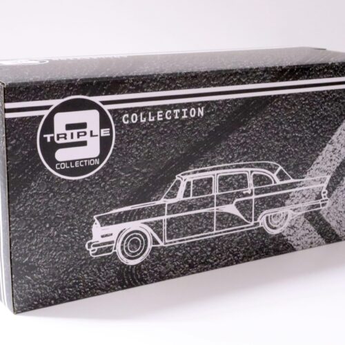 1:18 Triple9 1959 GAZ 13 Seagull Limousine turquoise/ white Die-Cast - Image 4