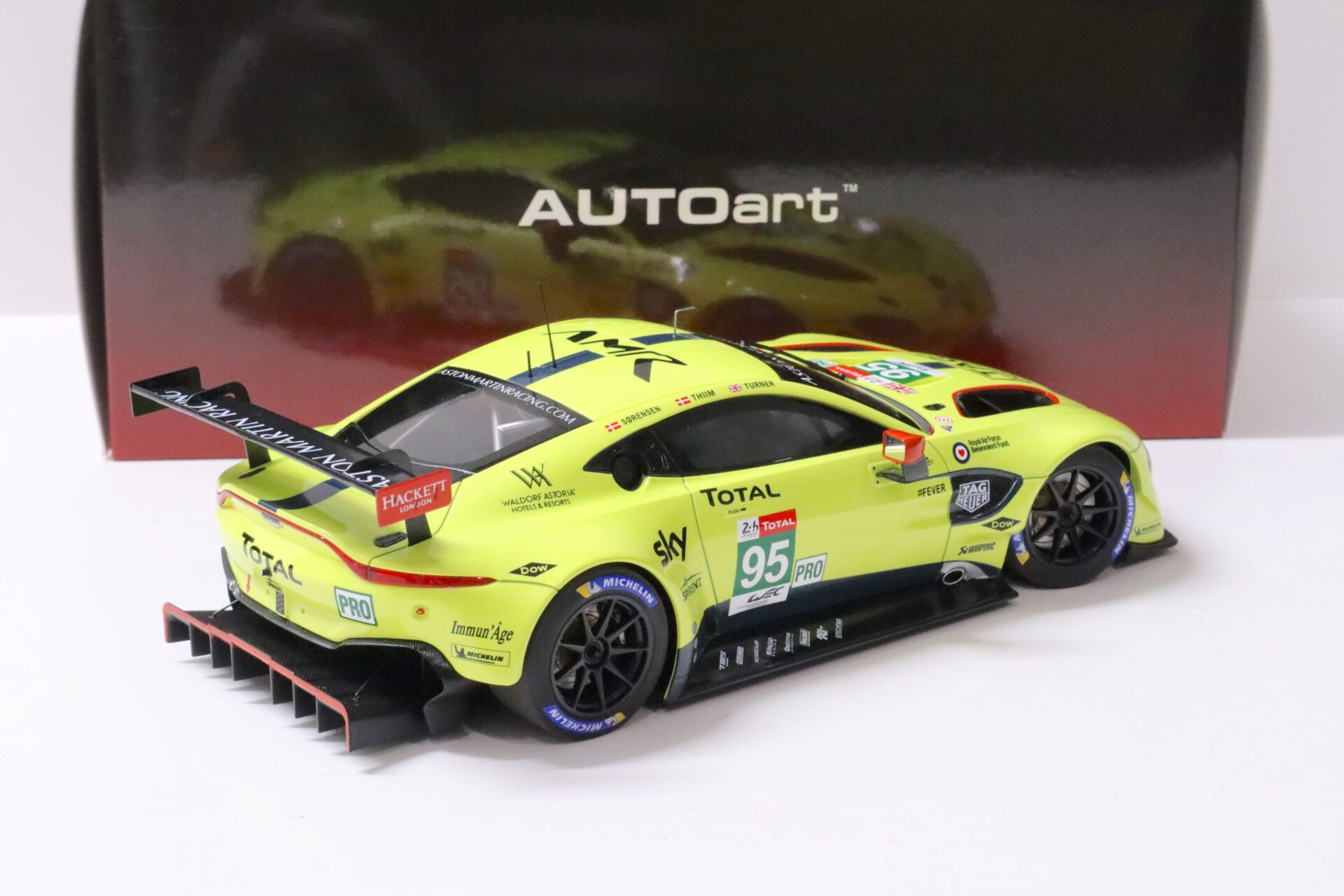 1:18 AUTOart Aston Martin Vantage GTE Le Mans Pro 2018 Sorensen/Thiim/Turner #95