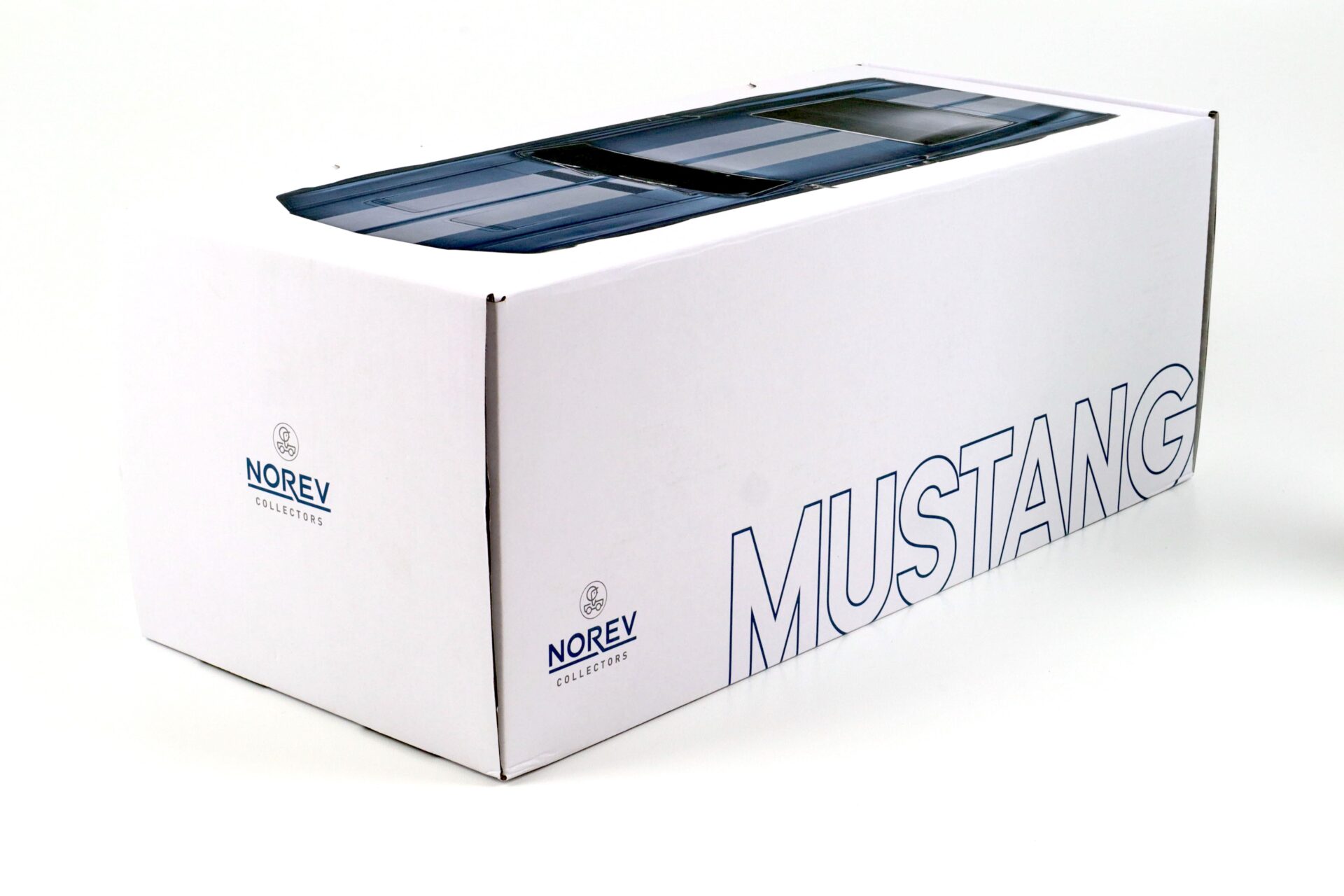 1:12 Norev Ford Mustang Fastback GT 1968 light blue metallic/ white LIMITED EDITION