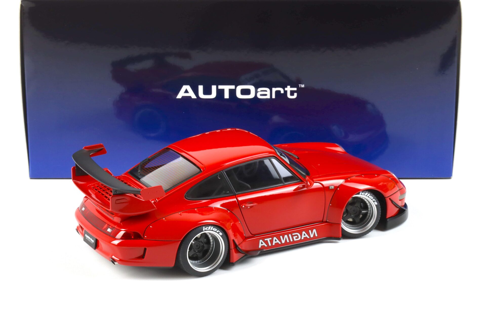 1:18 AUTOart Porsche 911 (993) RWB 993 red/ gun grey wheels