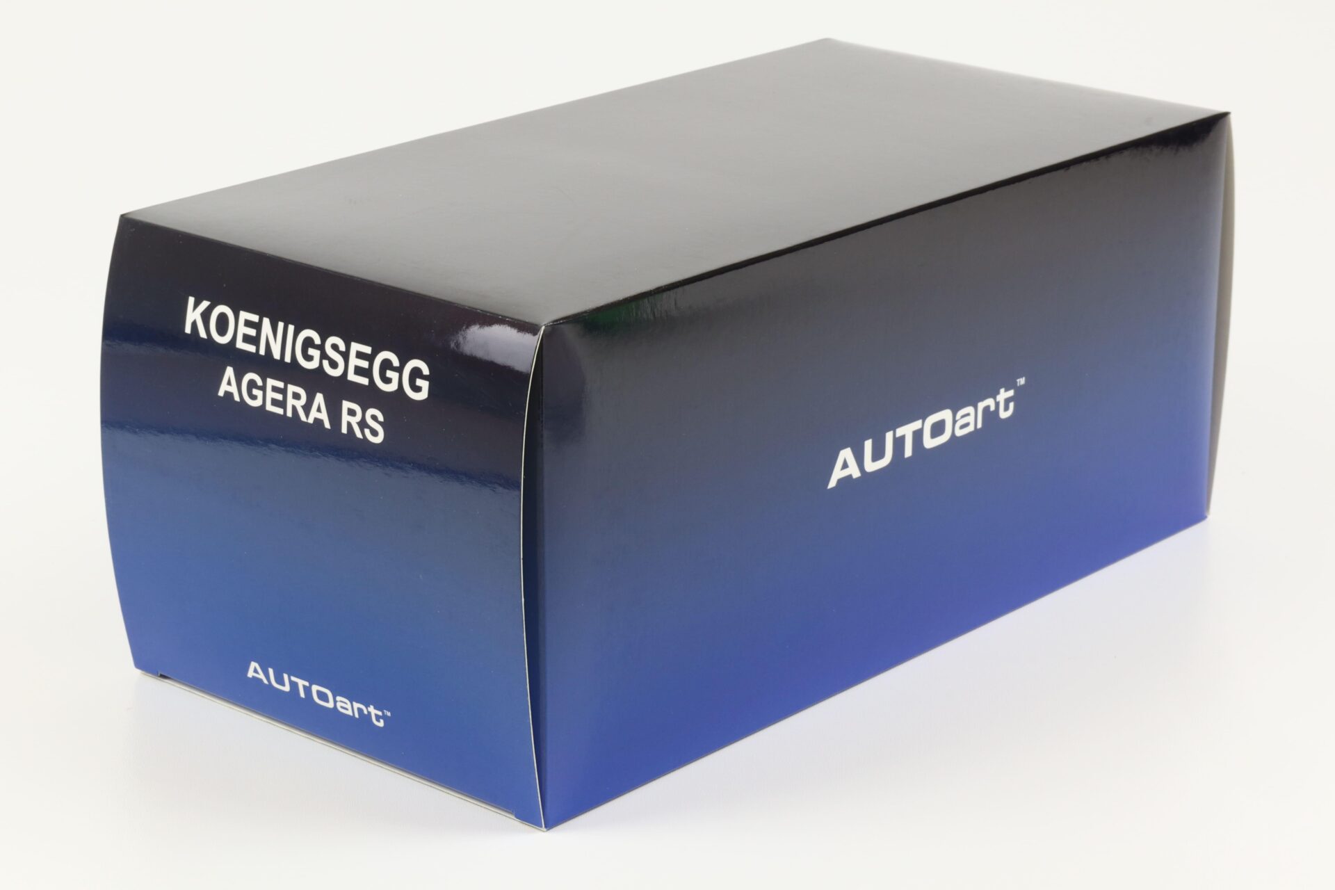 1:18 AUTOart Koenigsegg Agera RS chilli red/ black accents 79022