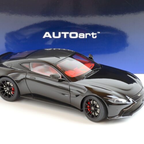 1:18 AUTOart Aston Martin Vantage 2019 Jet black