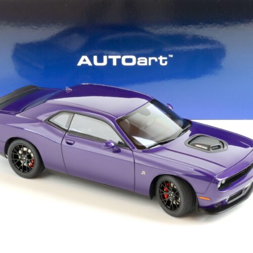 1:18 AUTOart Dodge Challenger 392 Hemi Scat Pack Shaker Plum Crazy Pearl Coat