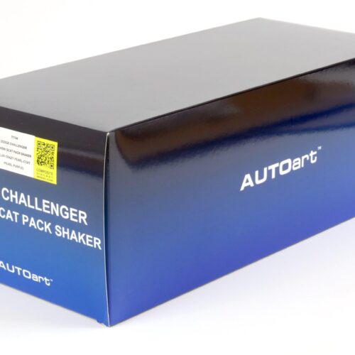 1:18 AUTOart Dodge Challenger 392 Hemi Scat Pack Shaker Plum Crazy Pearl Coat