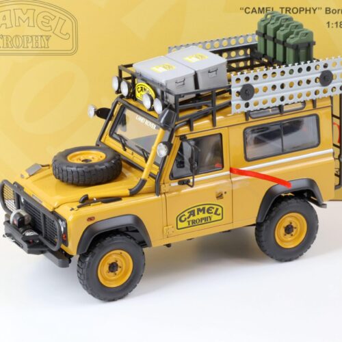 1:18 Almost Real 1985 Land Rover Defender 90 Camel Trophy Borneo Edition 810213