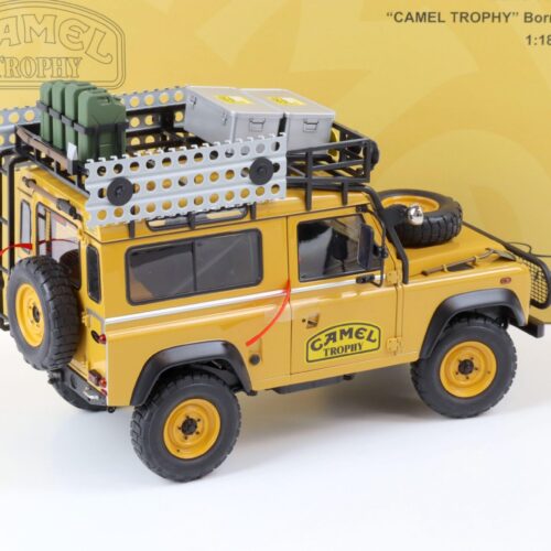 1:18 Almost Real 1985 Land Rover Defender 90 Camel Trophy Borneo Edition 810213