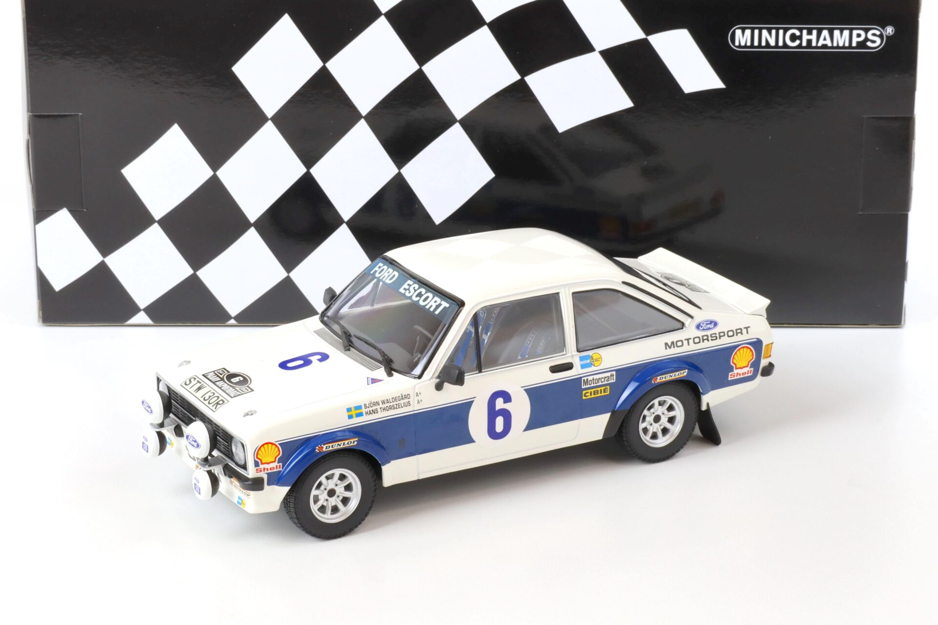 1:18 Minichamps Ford Escort RS 1800 Waldegard #6 Winner Acropolis Rallye 1977