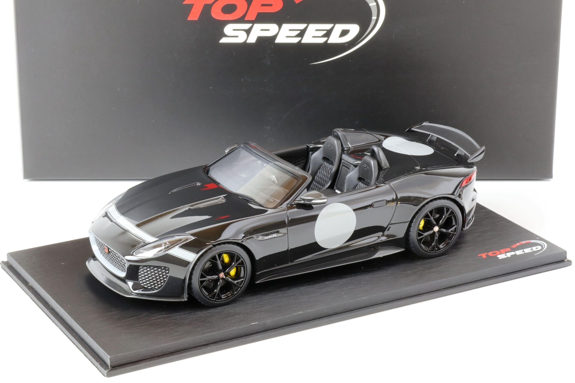 ID 67205 orig 1.jpg 1:18 TOP SPEED Jaguar F-Type Project 7 black TS0168