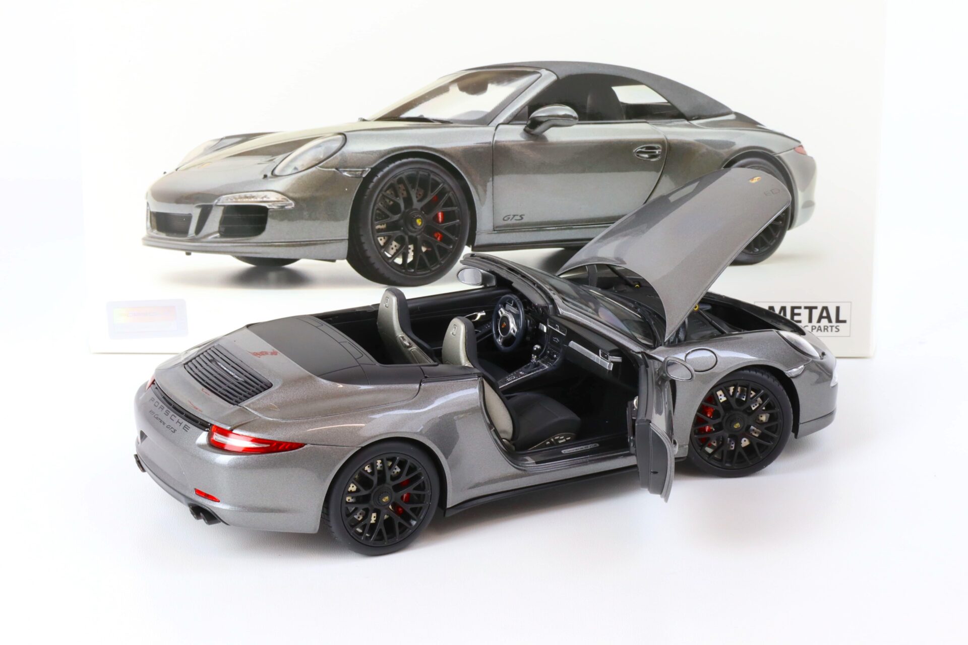 1:18 Schuco Porsche 911 (991) Carrera GTS Cabriolet grey metallic