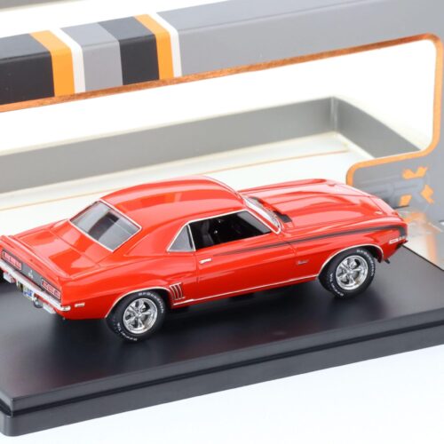 1:43 Premium X Chevrolet Camaro SS 1969 Coupe red - Image 2