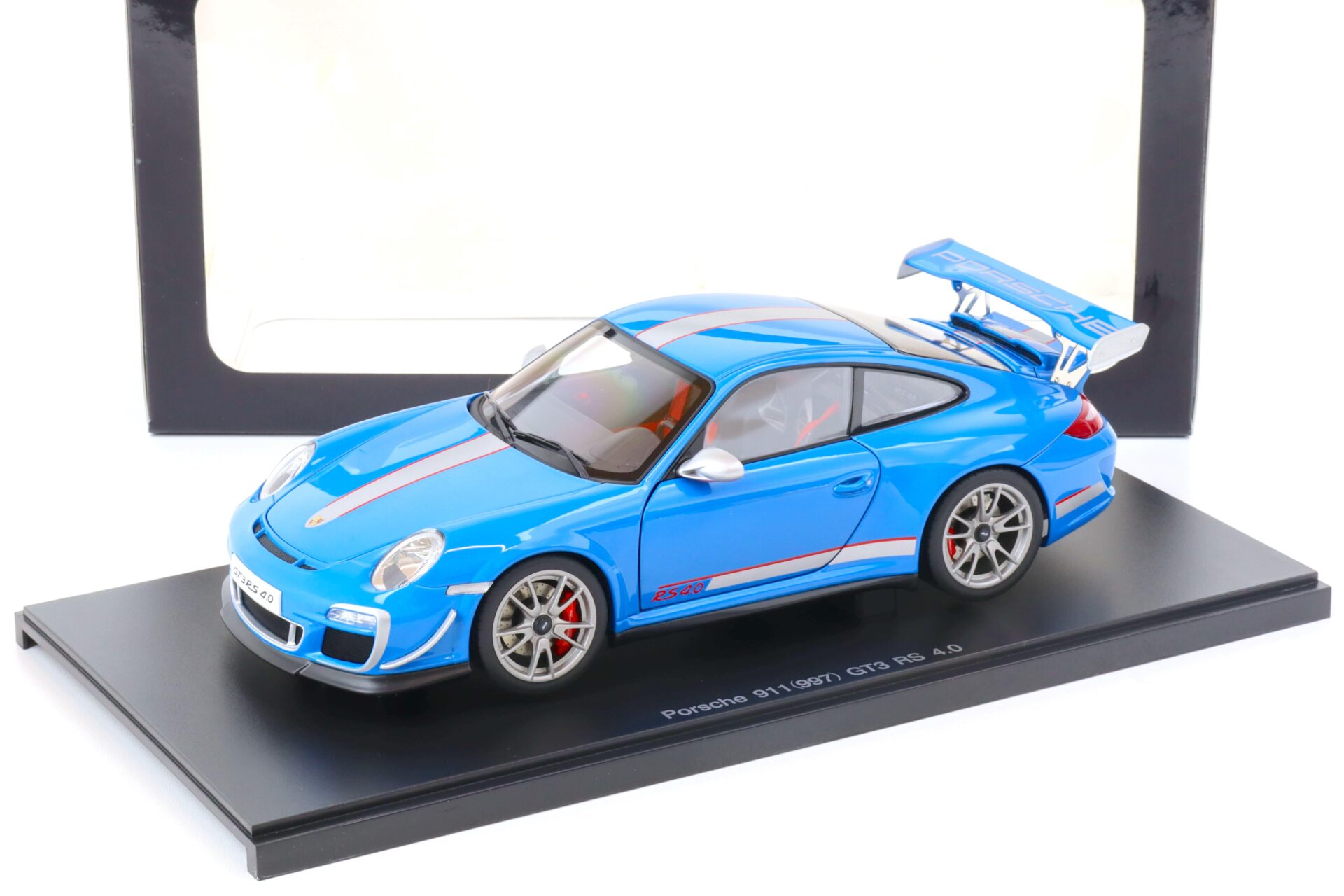 1:18 AUTOart Porsche 911 (997) GT3 RS 4.0 blue/ silver stripes