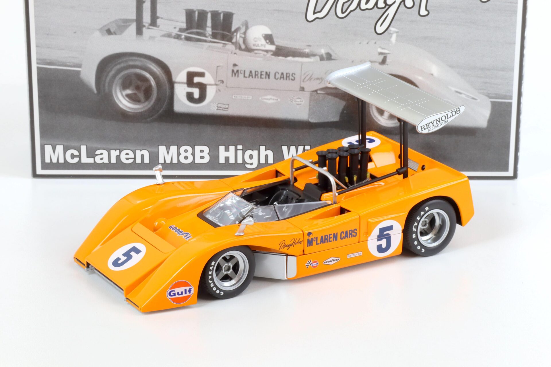ID 68236 orig.jpg 1:18 GMP McLaren M8B High Wing CanAm Denny Hulme orange #5