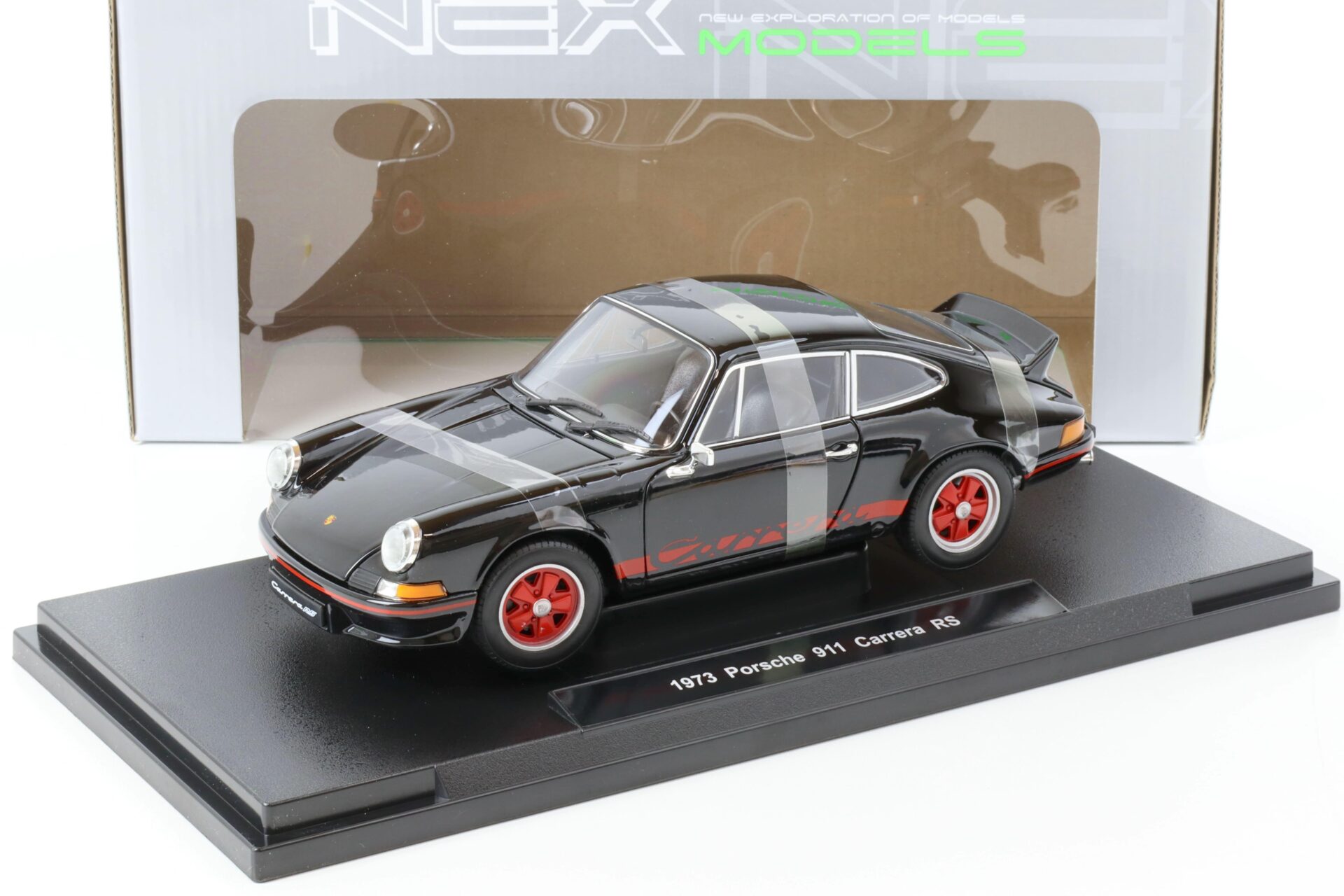 ID 68810 orig.jpg 1:18 Welly 1973 Porsche 911 Carrera RS black/ red