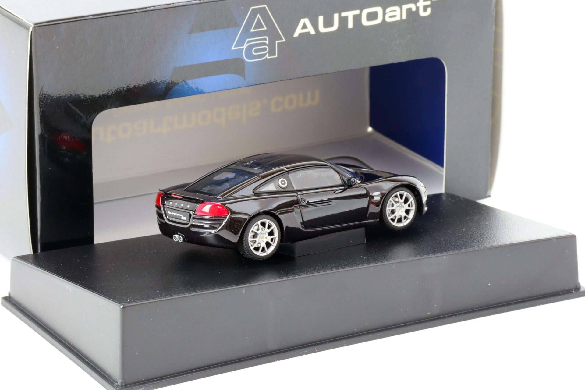 1:43 AUTOart Lotus Europa S black metallic 55357