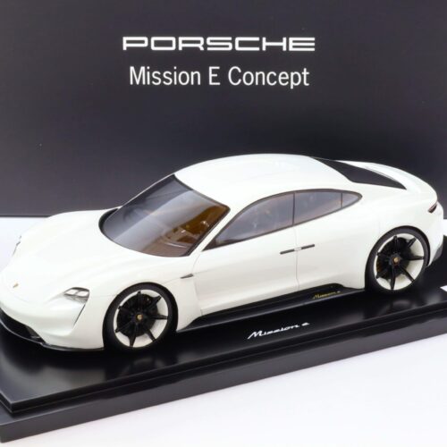 1:18 Spark Porsche Mission E Concept white metallic DEALER VERSION
