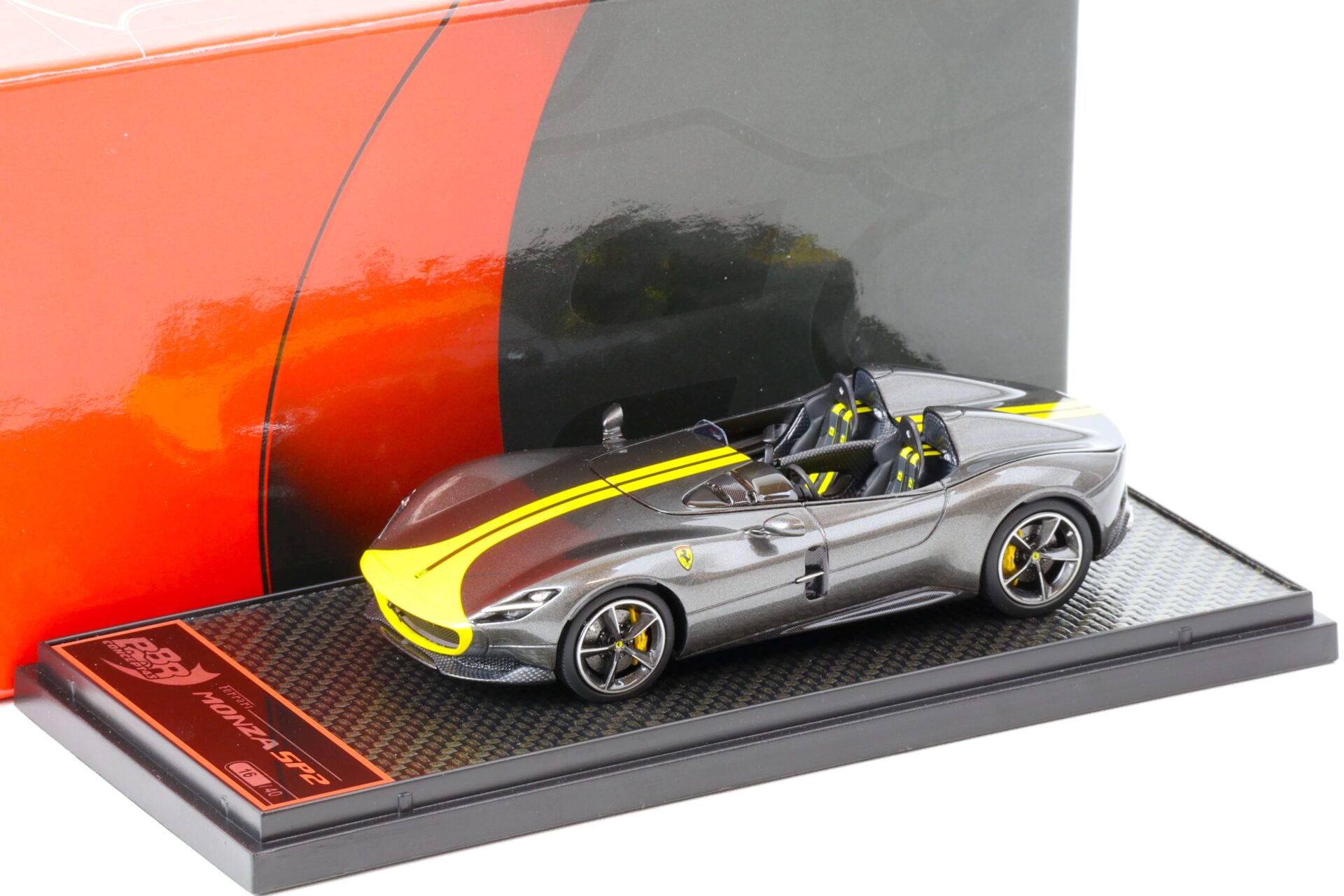ID 69712 orig.jpg 1:43 BBR Ferrari Monza SP2 Icona Canna di fucile grey/ yellow - Limited 40 pcs.