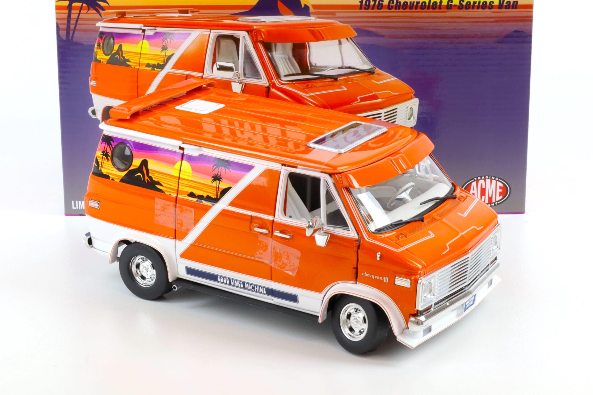 1:18 ACME 1976 Chevrolet G-Series VAN Good Times Machine orange