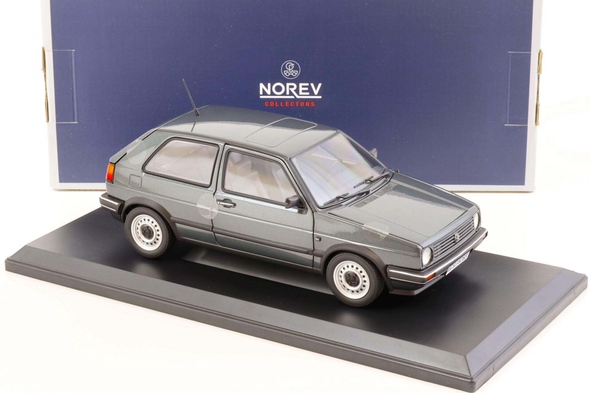 1:18 Norev VW Golf 2 II CL 1988 grey metallic 188556
