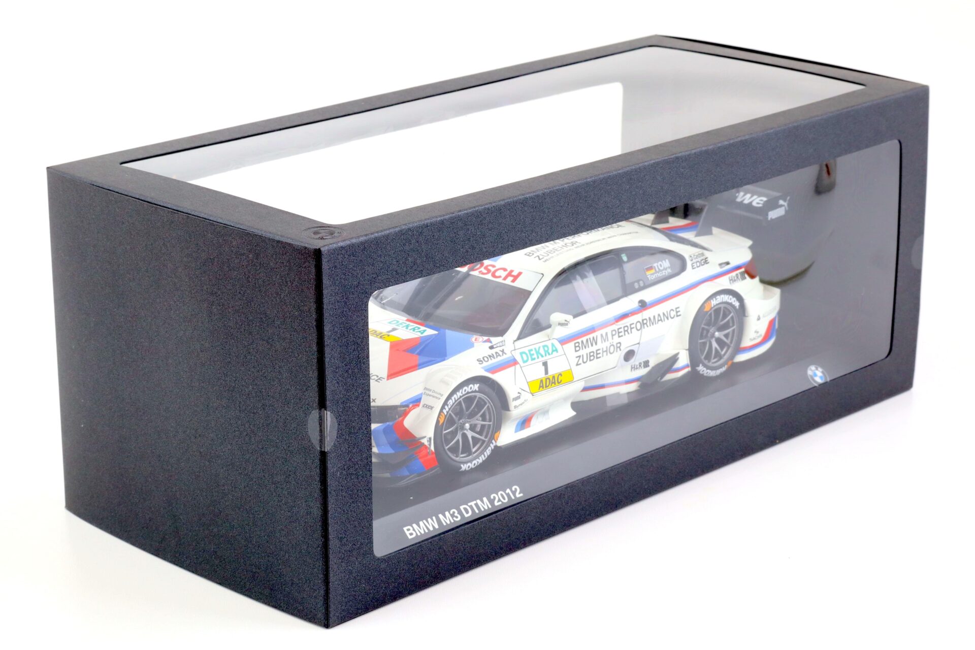 1:18 Minichamps BMW M3 DTM (E92) 2012 Martin Tomczyk Team RMG #1 DEALER VERSION