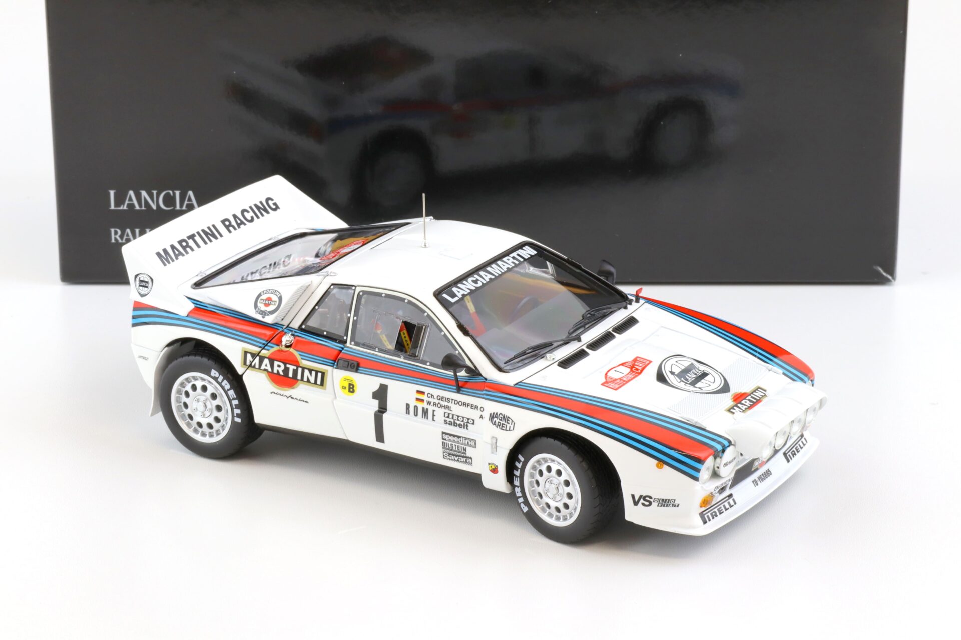 1:18 Kyosho Lancia 037 Rally Monte Carlo 1983 Röhrl/ Geistdörfer #1