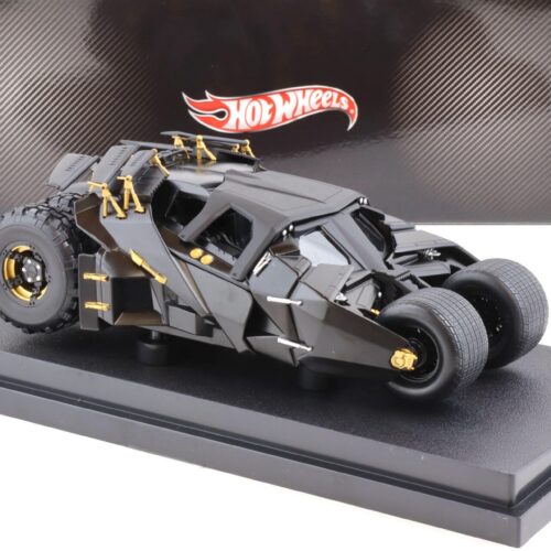 1:18 Hot Wheels BATMAN The Dark Knight Trilogy Batmobile Tumbler black