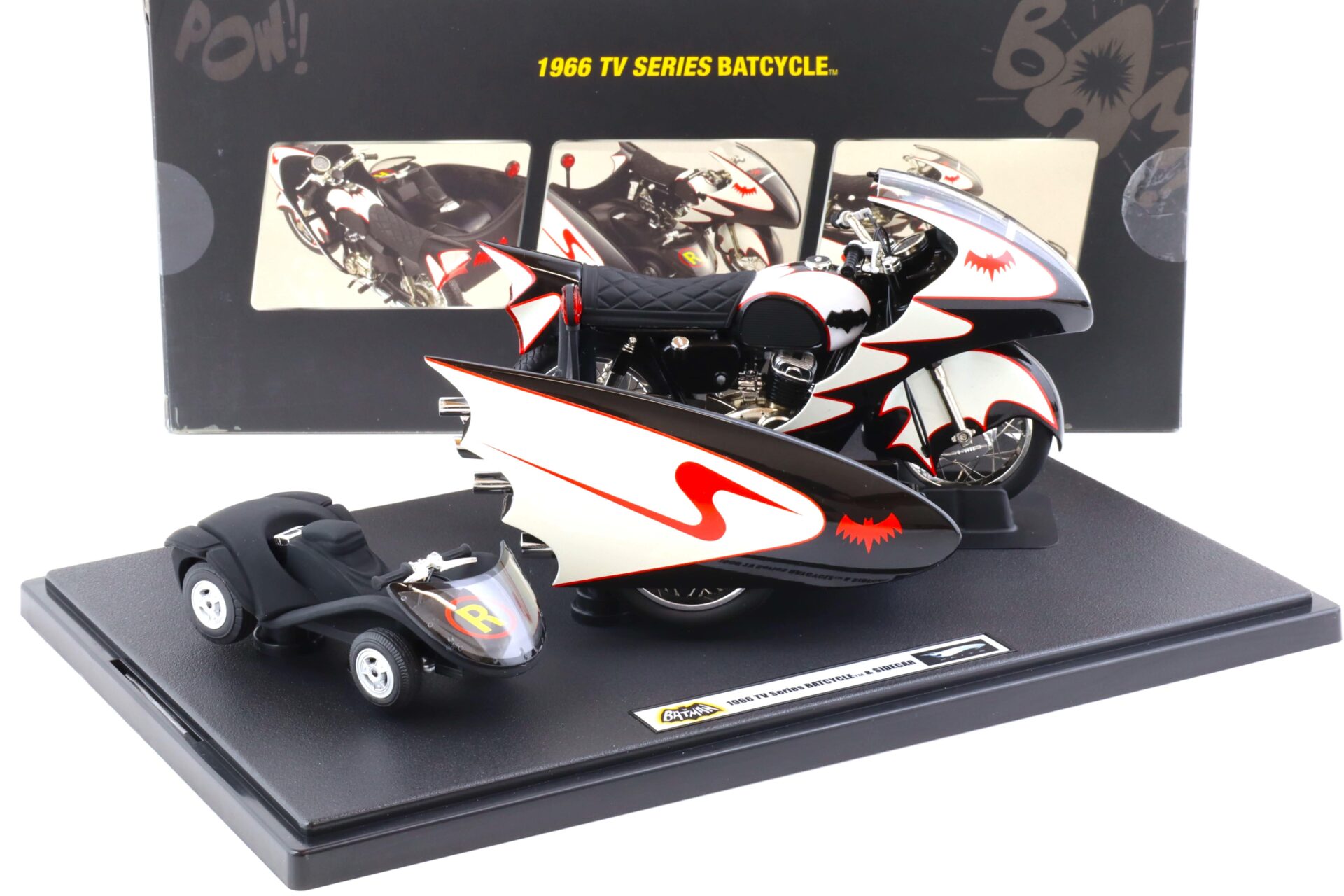 ID 71297 orig.jpg 1:12 Hot Wheels Elite BATMAN 1966 TV Series Batcycle and Sidecar Batmobile