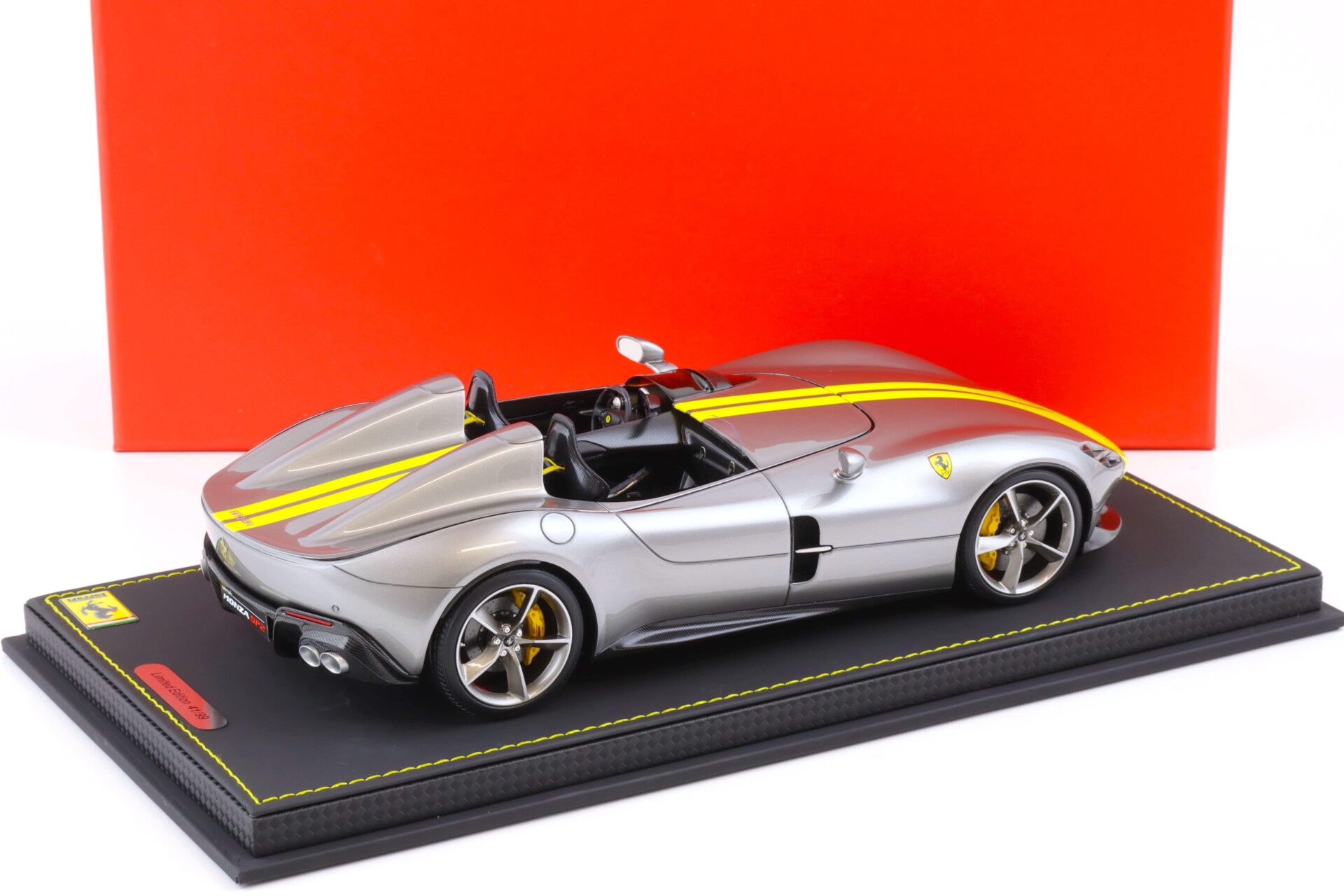 1:18 BBR Ferrari Monza Icona SP2 Grigio Ferro grey - Limited 99 pcs.