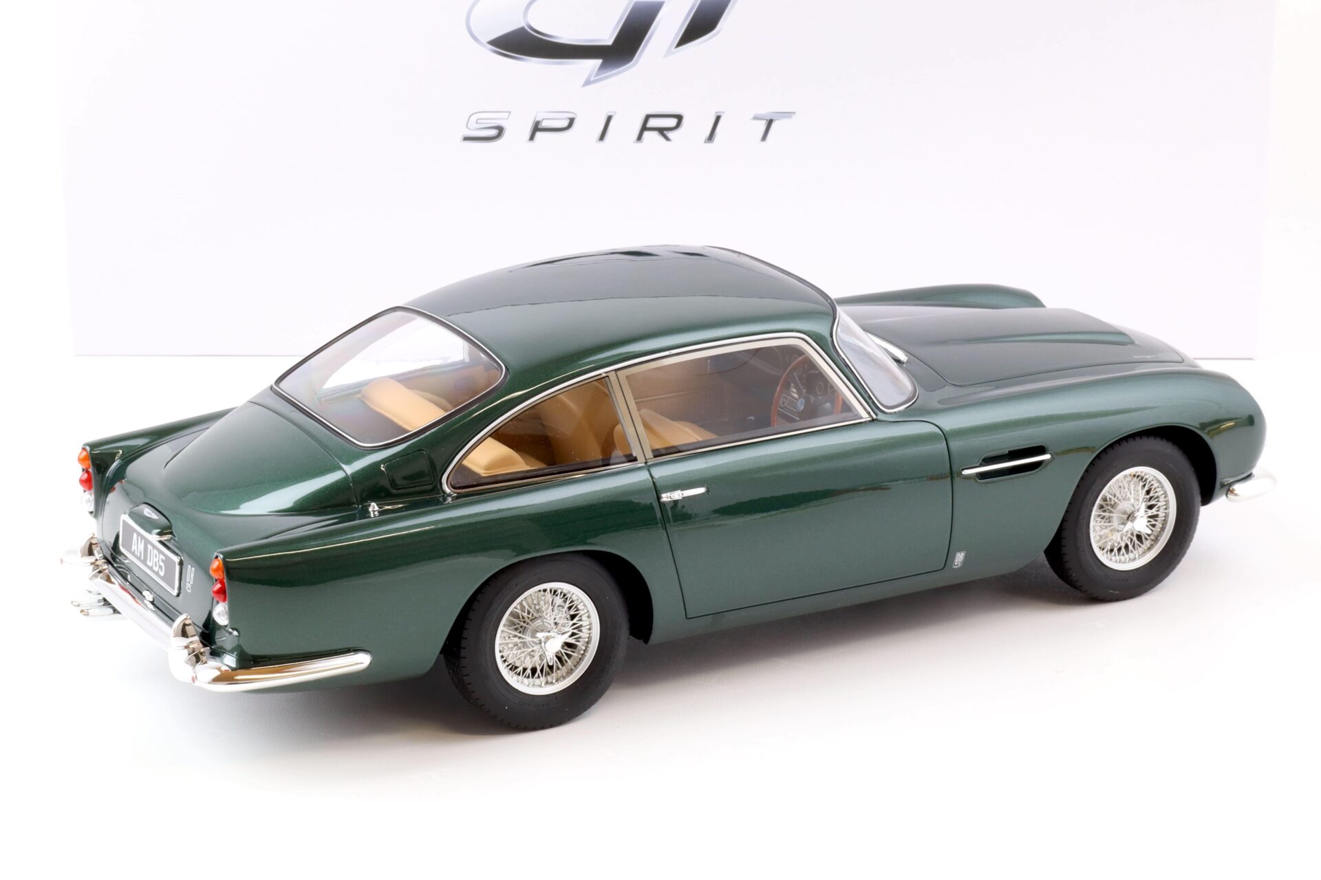 1:12 GT Spirit ZM033 Aston Martin DB5 Coupe green metallic