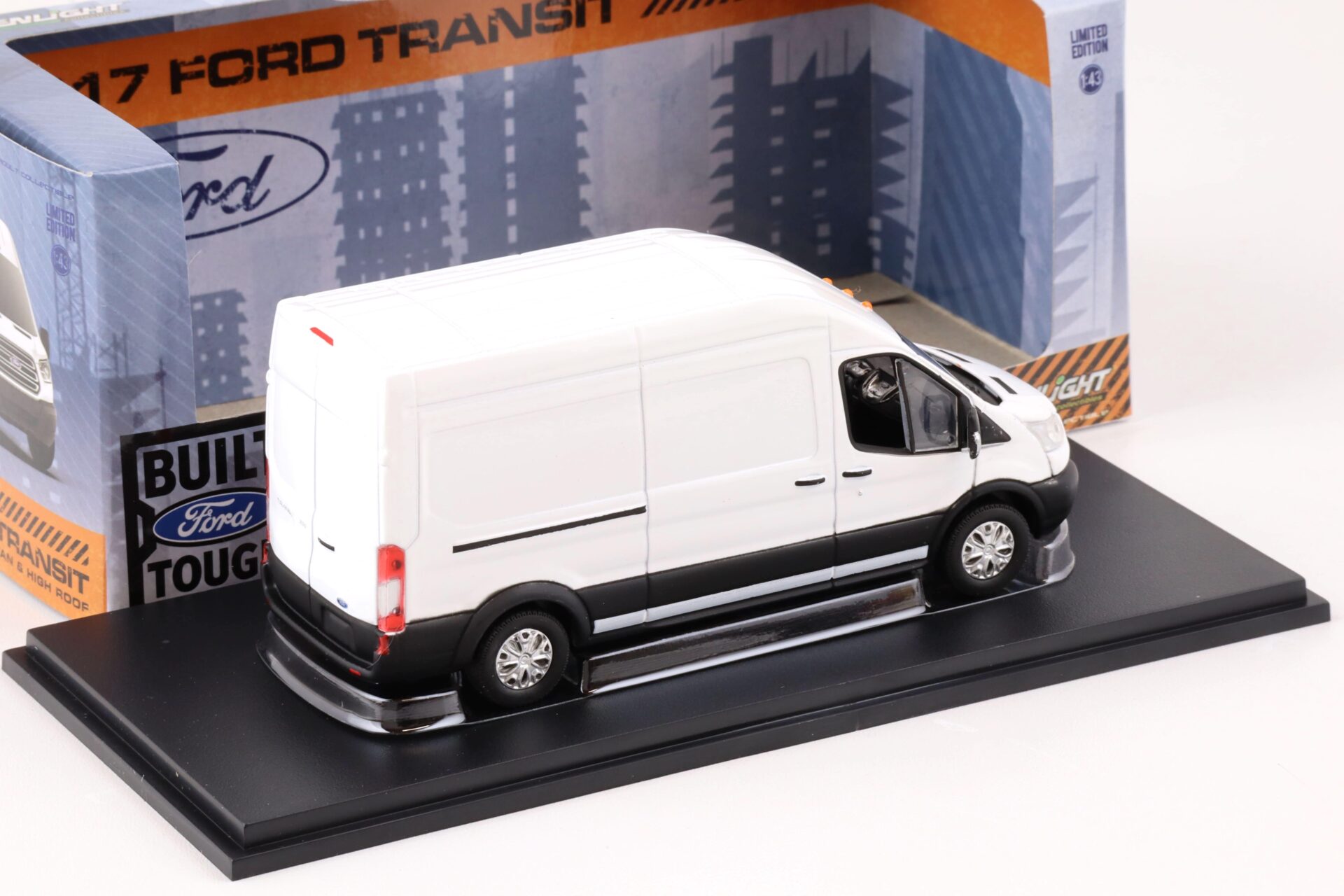 1:43 Greenlight 2017 Ford Transit Extended High Roof Van Kasten oxford white