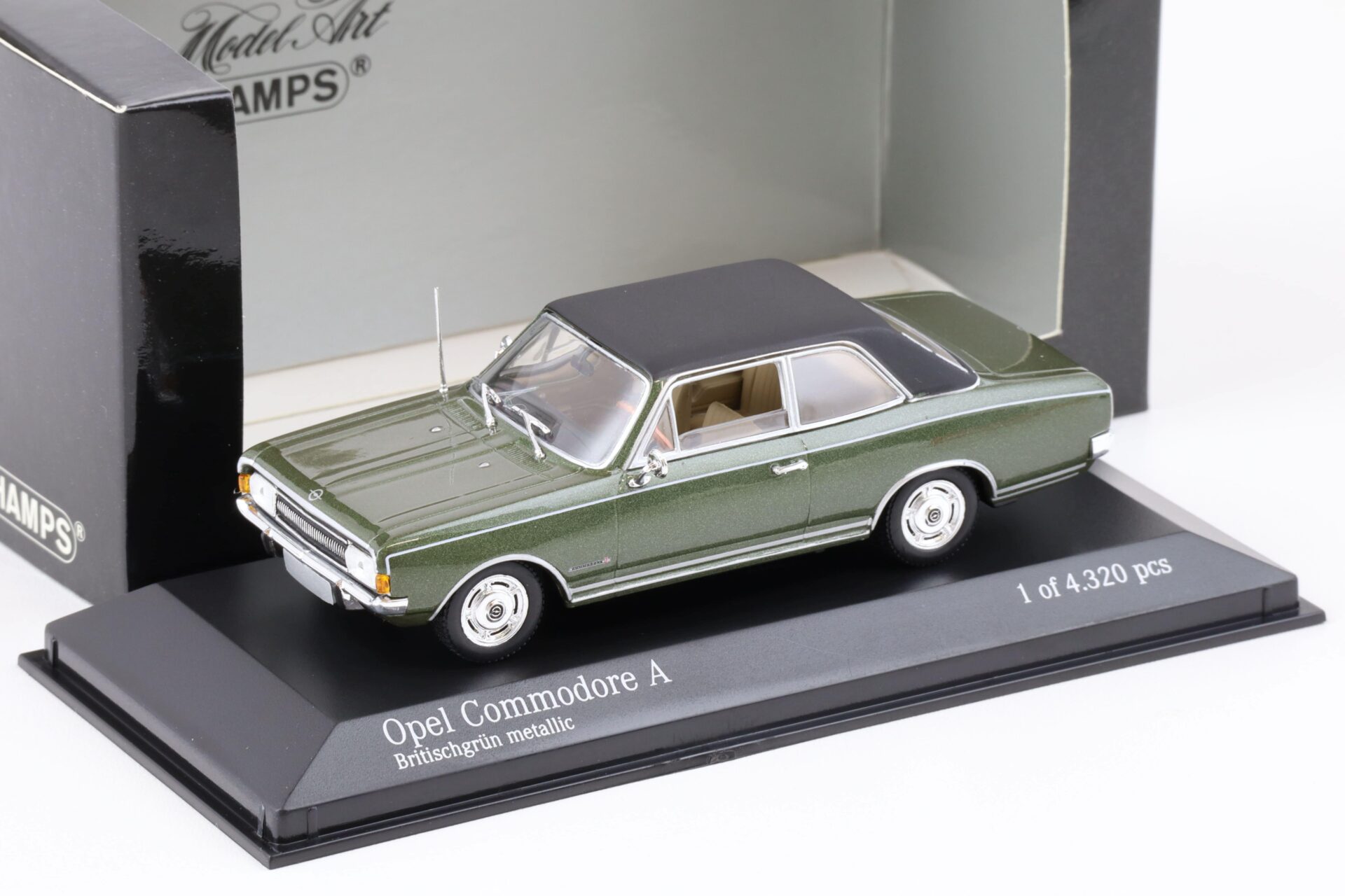 ID 73071 orig.jpg 1:43 Minichamps Opel Commodore A 1966 British green metallic