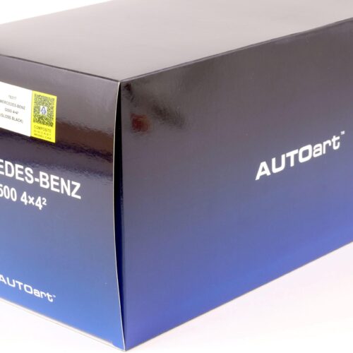 1:18 AUTOart Mercedes G500 4Ã4² G-Klasse Gloss black 76317